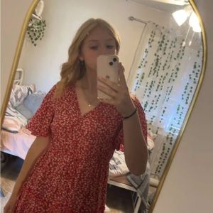 Meet your Posher, Chloe mae